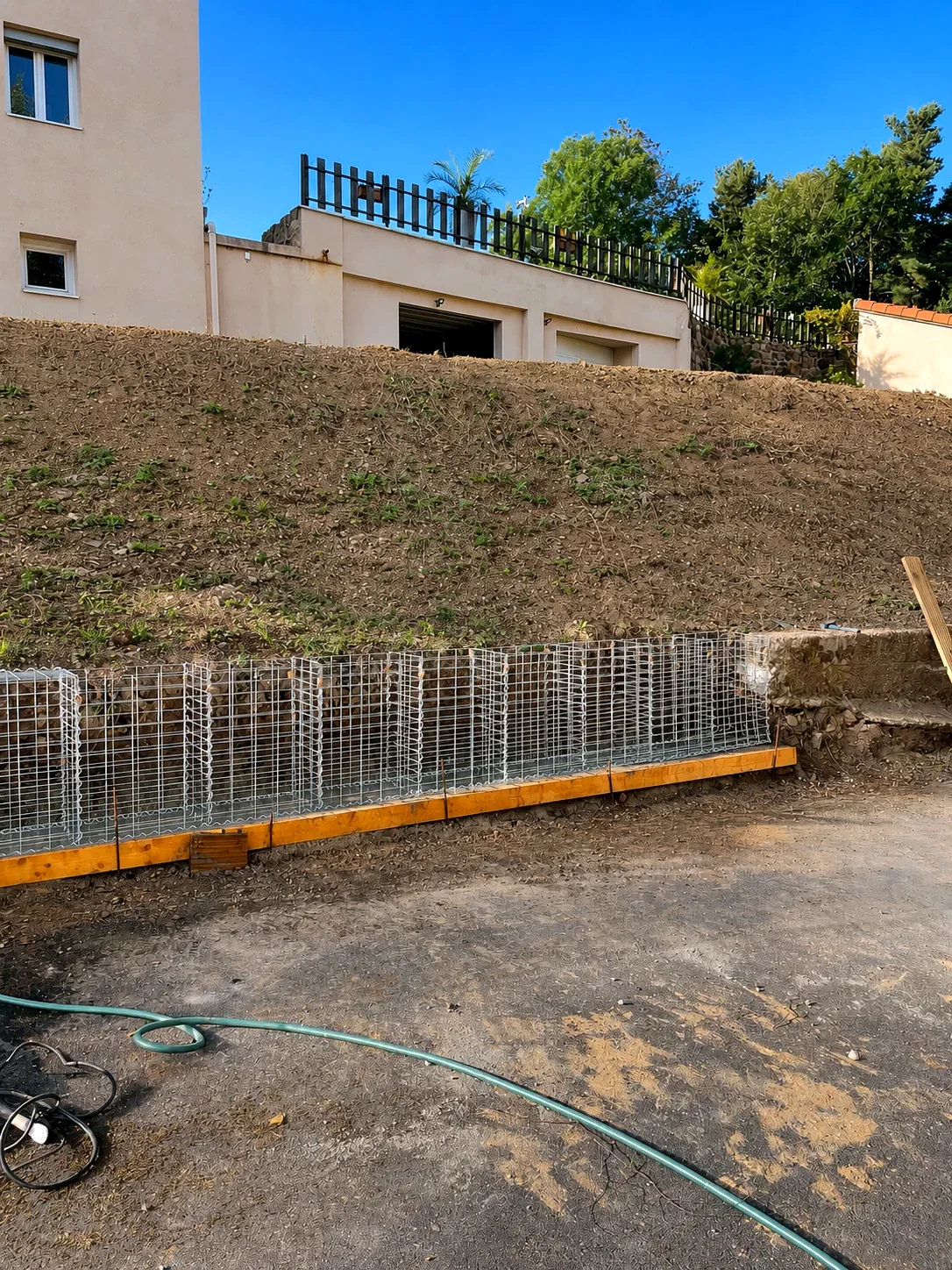 Terrain avant travaux de terrassement